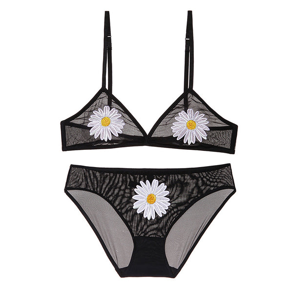 Black Daisy Bra Set