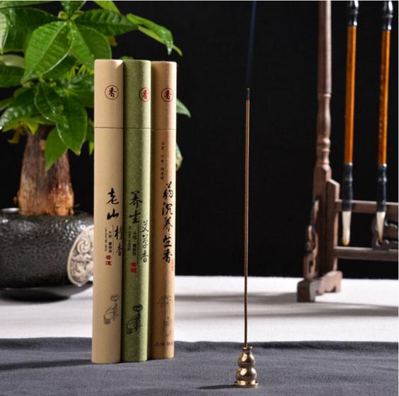 Incense Sticks 40 Pieces In Beautiful Cardboard Tubes In 15 Different Scents - You Choose - Aroma Therapy Meditation Lavender Green Tea Jasmine Sandalwood Rose Ocean Cologne Forest And More