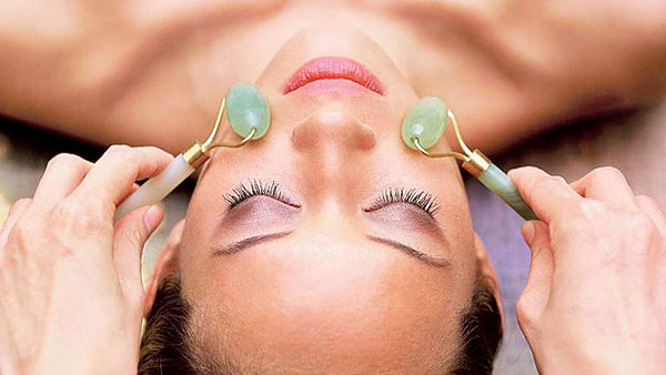 Jade Roller Beauty Tool Facial Massage Eliminate Stress Detoxify Face Massager Promotes Circulation