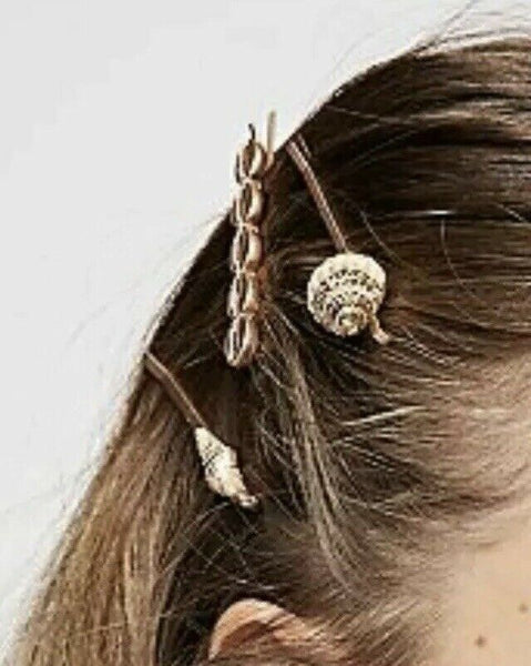 Shell Hair Pins